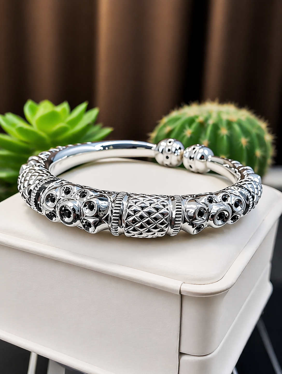 Ornate detailed Silver Karra / Bangle