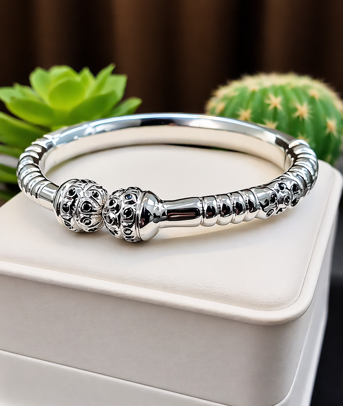 Ornate detailed Silver Karra / Bangle