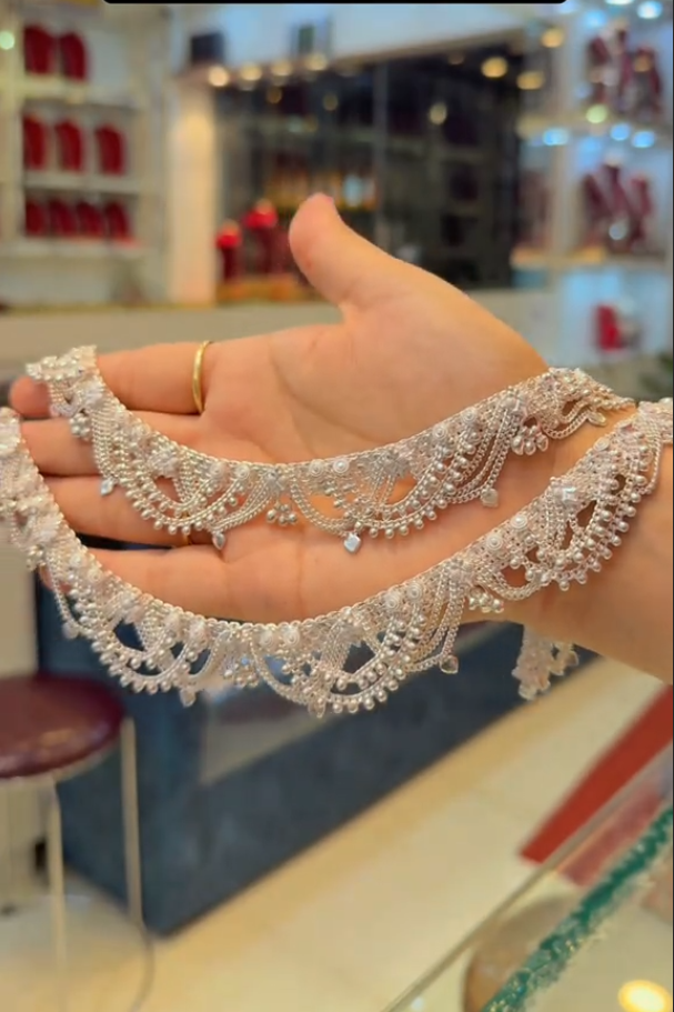 Beautiful Silver Anklets (pair)