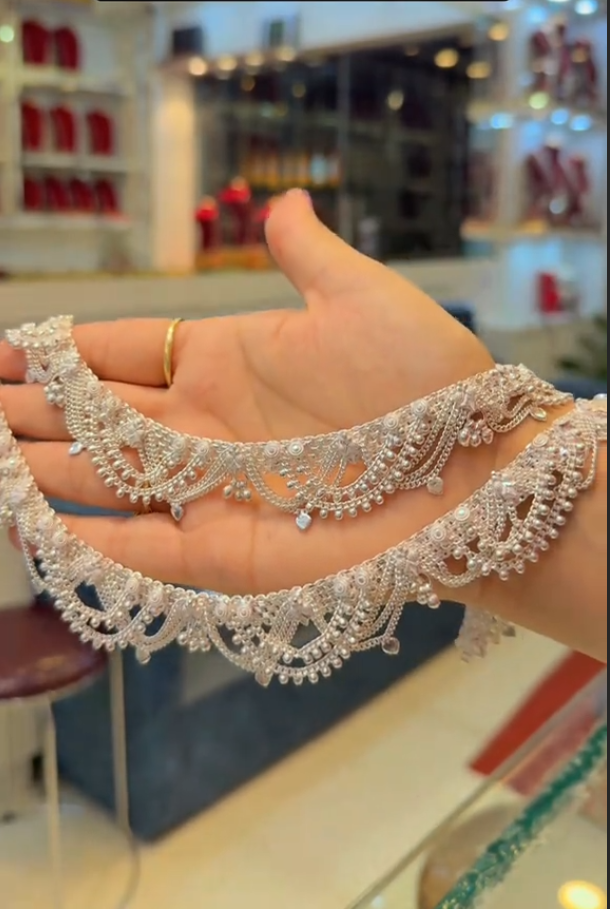 Beautiful Silver Anklets (pair)