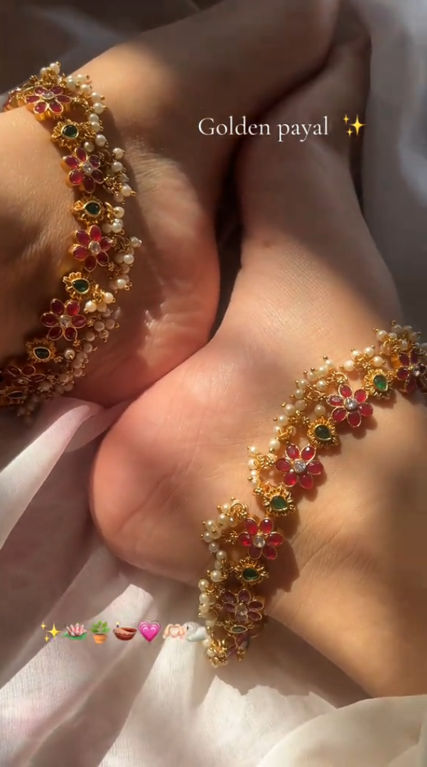 Golden Anklet / pazaib (pair)